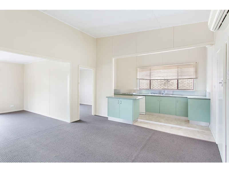 22 Beach Parade, Canton Beach NSW 2263