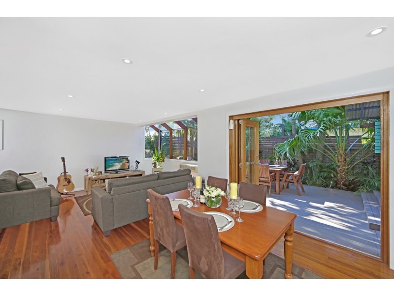 33a Lakin Street, Bateau Bay NSW 2261