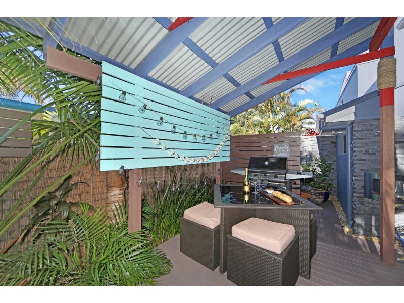 33a Lakin Street, Bateau Bay NSW 2261