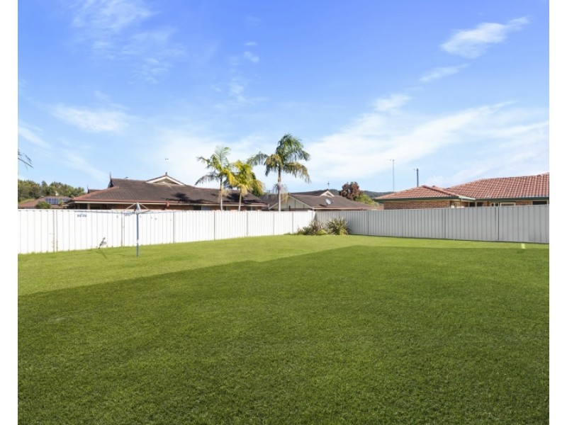 56 Rotherham Street, Bateau Bay NSW 2261
