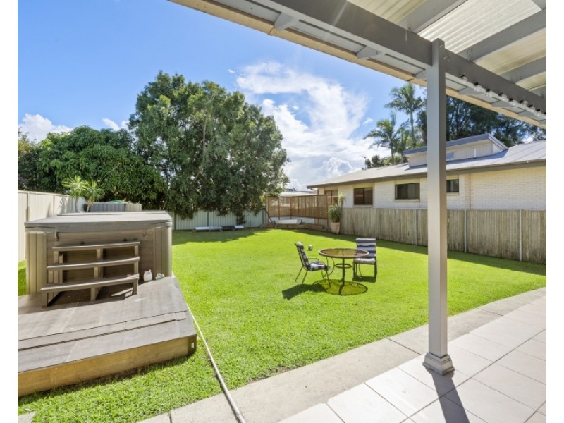 11 McLean Street, Killarney Vale NSW 2261