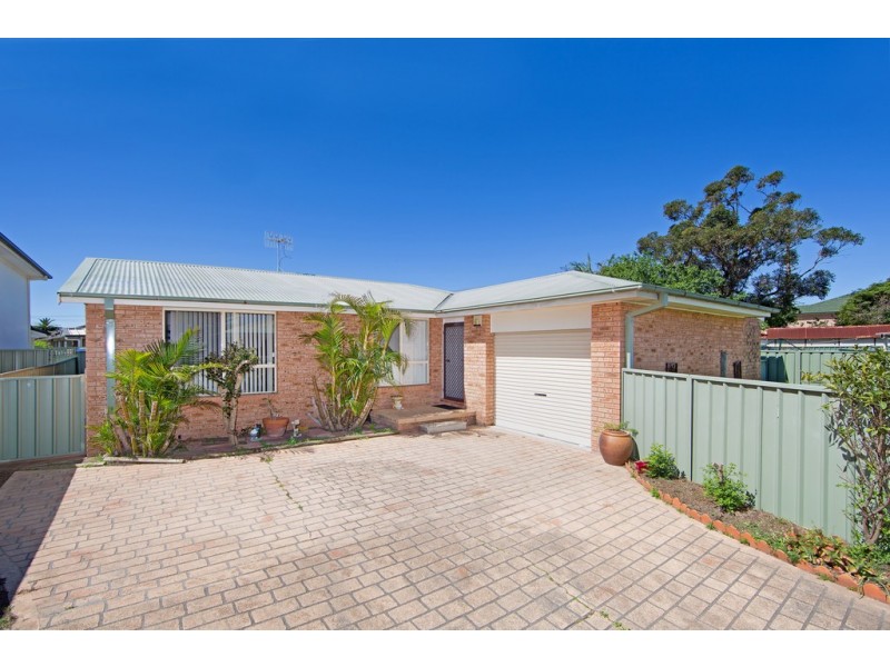 16A Oaks Avenue, Long Jetty NSW 2261
