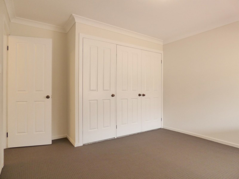 3 Hume Boulevard, Killarney Vale NSW 2261