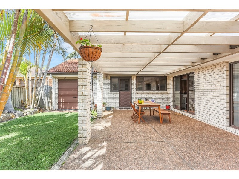 20 Earl St, Shelly Beach NSW 2261