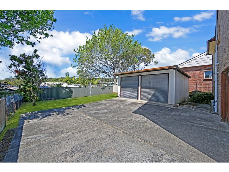 526 The Entrance Road, Bateau Bay NSW 2261