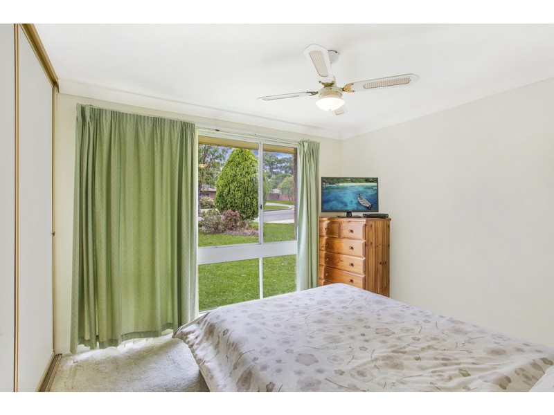19 Premier Way, Bateau Bay NSW 2261