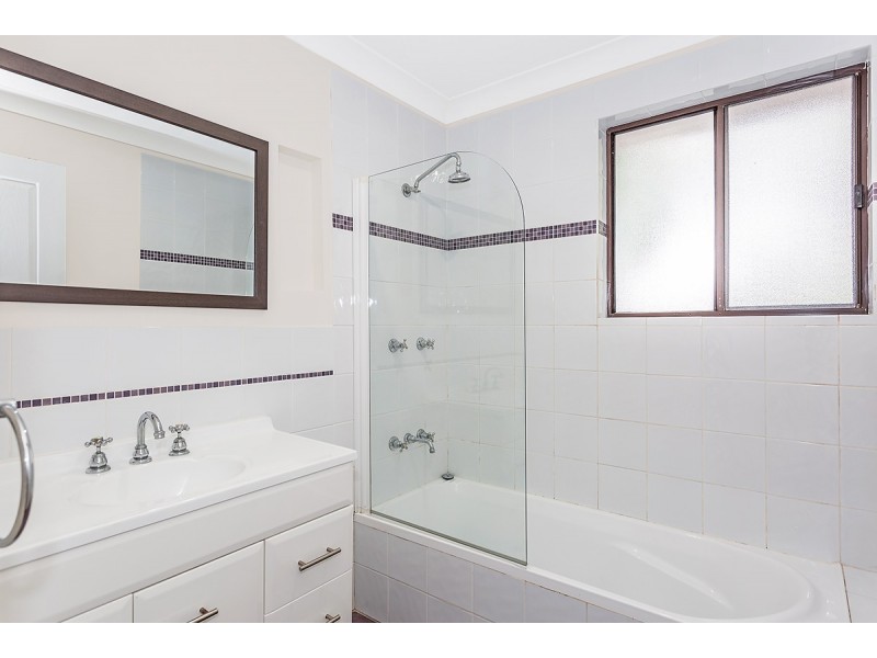 4 Hasluck Drive, Wyong NSW 2259