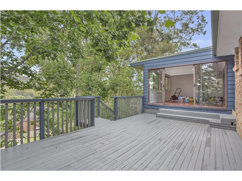 4 Hasluck Drive, Wyong NSW 2259