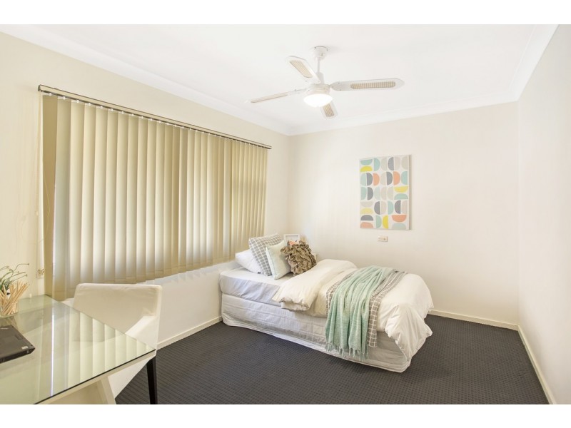 36 Curzon Avenue, Bateau Bay NSW 2261