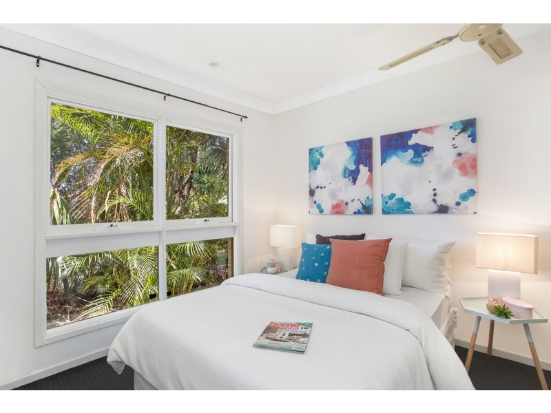 36 Curzon Avenue, Bateau Bay NSW 2261