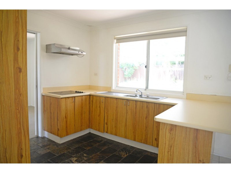 150 Cresthaven Avenue, Bateau Bay NSW 2261