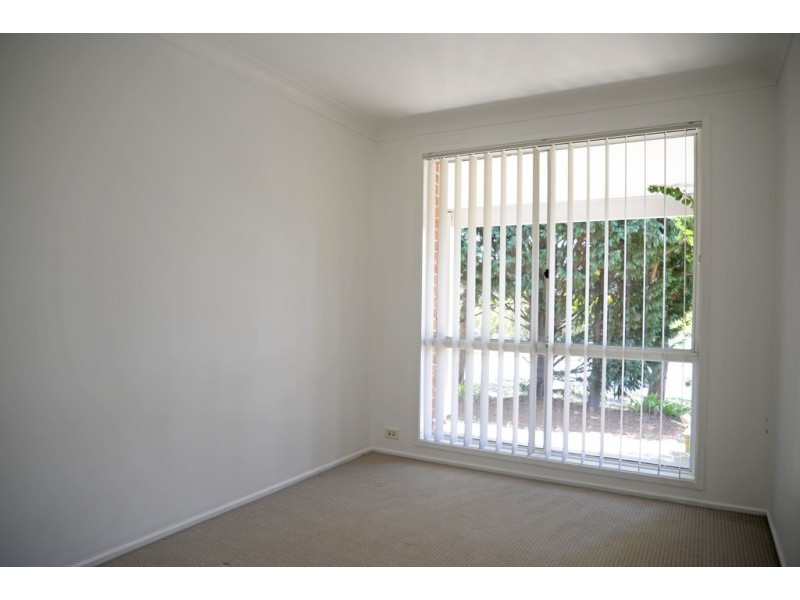 150 Cresthaven Avenue, Bateau Bay NSW 2261