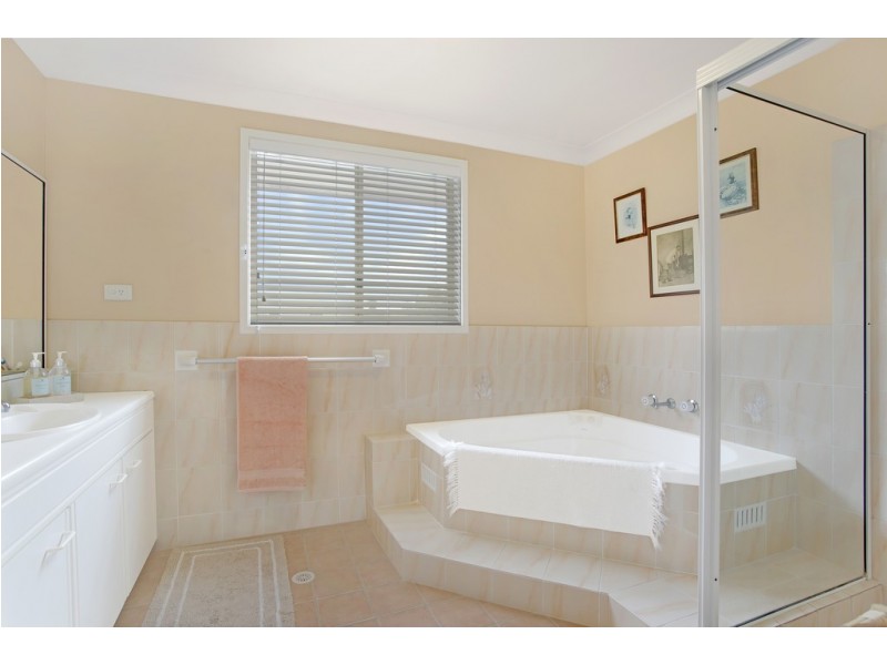18 Yakalla Street, Shelly Beach NSW 2261