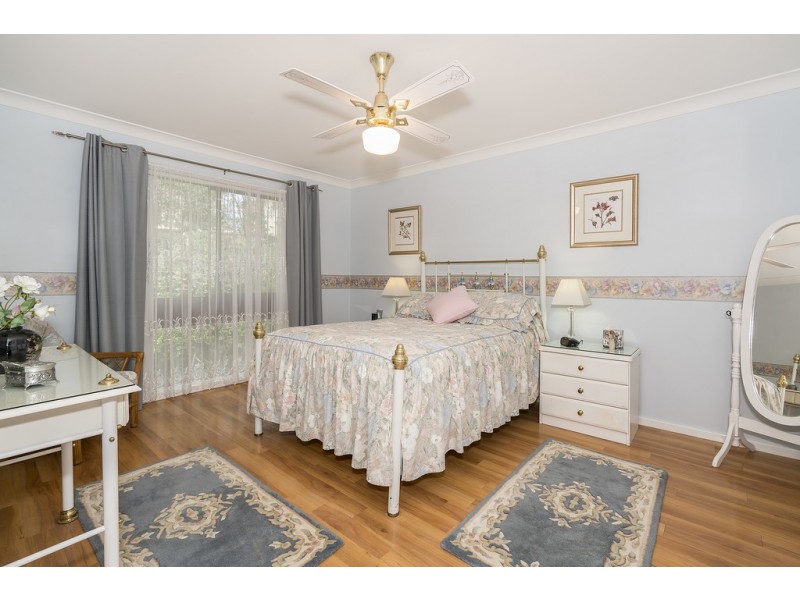 26 Jeannie Crescent, Berkeley Vale NSW 2261