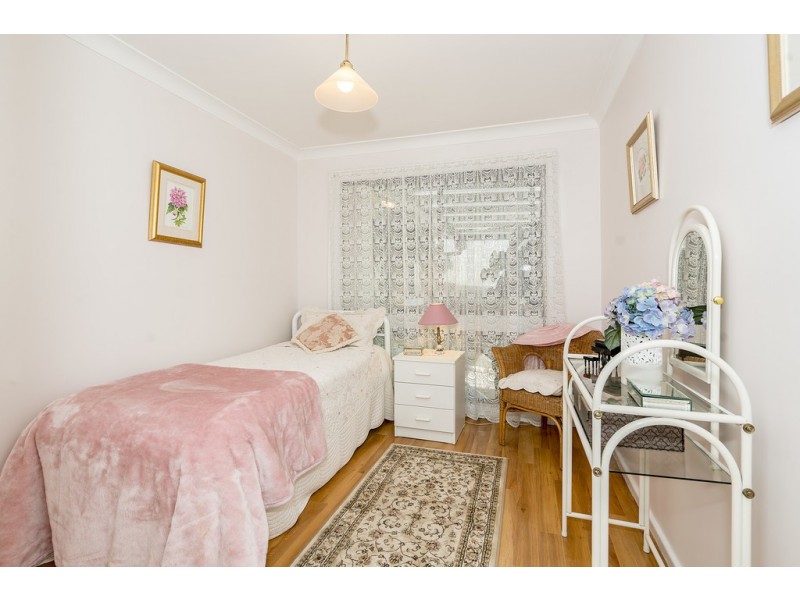 26 Jeannie Crescent, Berkeley Vale NSW 2261