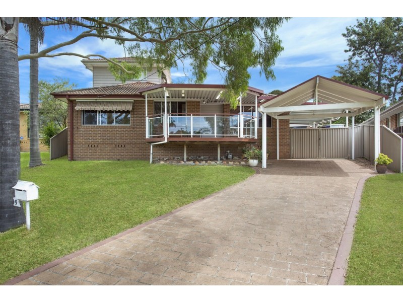 9 Banks Cl, Bateau Bay NSW 2261