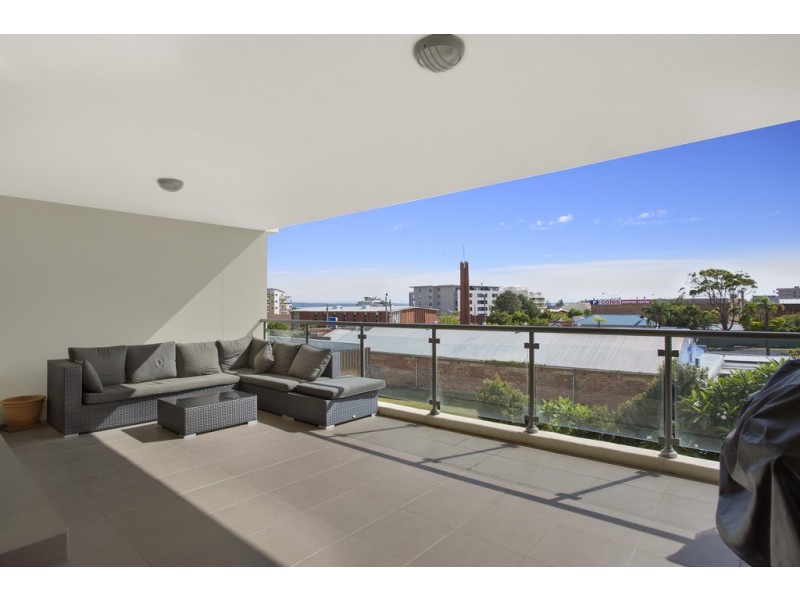 9/2-6 Warrigal Street, The Entrance NSW 2261