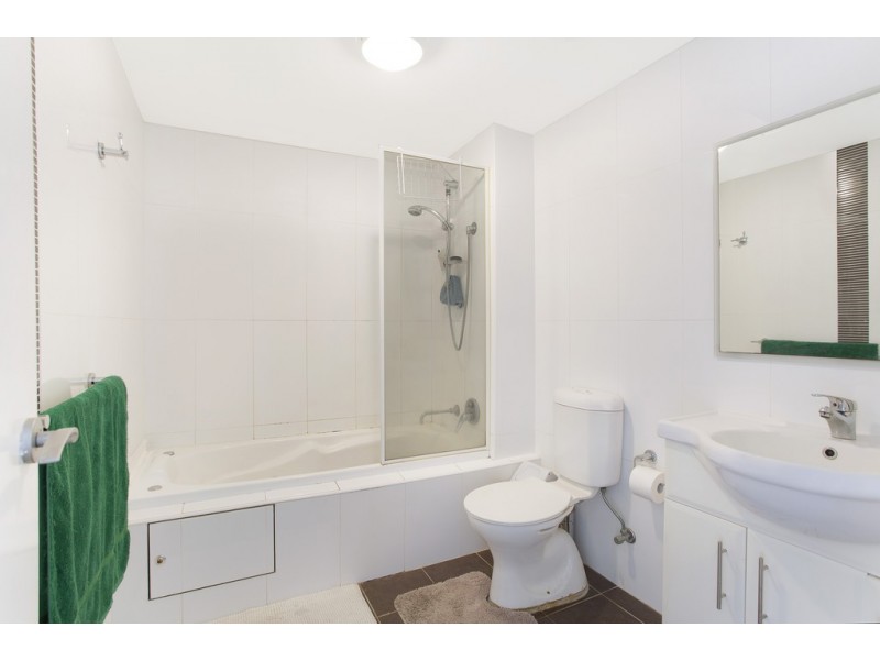 9/2-6 Warrigal Street, The Entrance NSW 2261