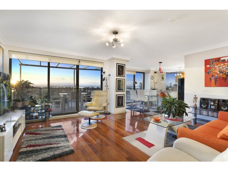 606/1-9 Torrens Avenue, The Entrance NSW 2261