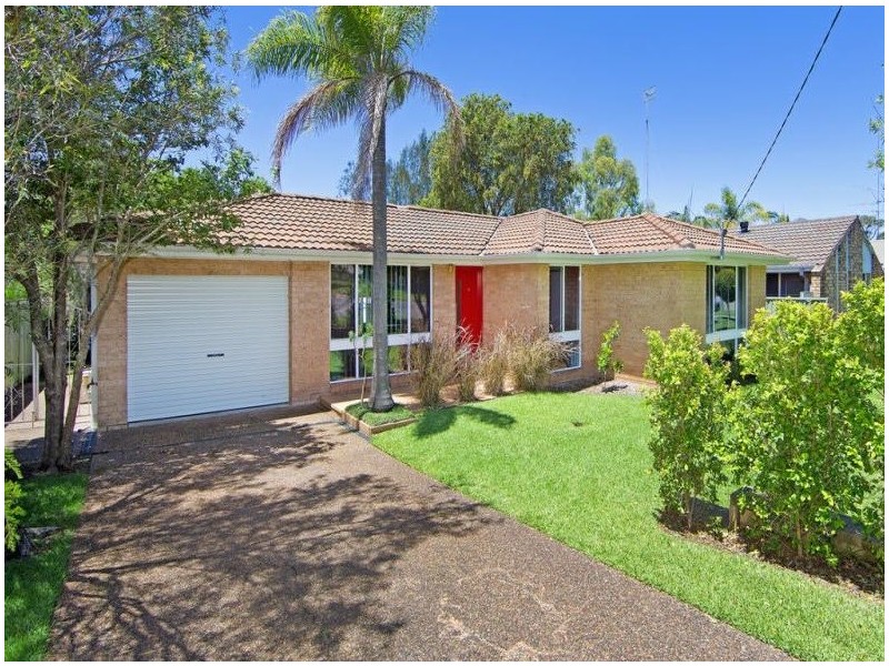 5 Gwydir Street, Bateau Bay NSW 2261