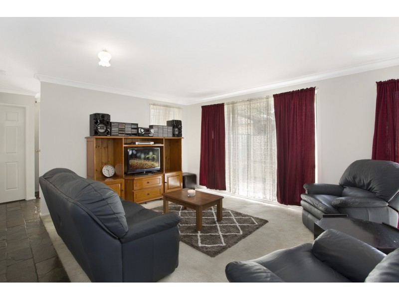 209 Cygnet Drive, Berkeley Vale NSW 2261