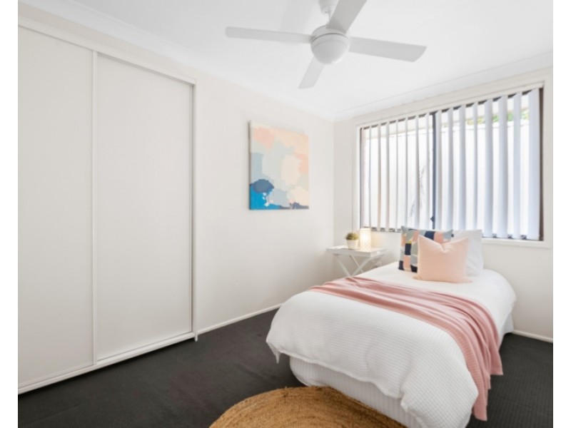51 Premier Way, Bateau Bay NSW 2261