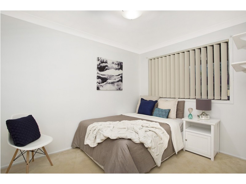 9 Shannon Parade, Berkeley Vale NSW 2261