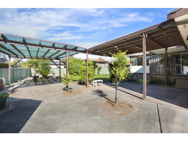 7 Kindarun Close, Killarney Vale NSW 2261