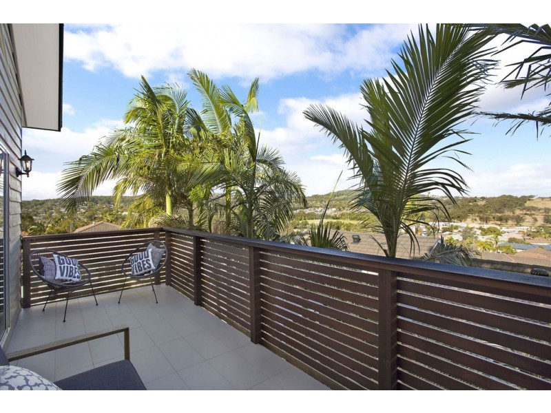 1/30 Morley Avenue, Bateau Bay NSW 2261