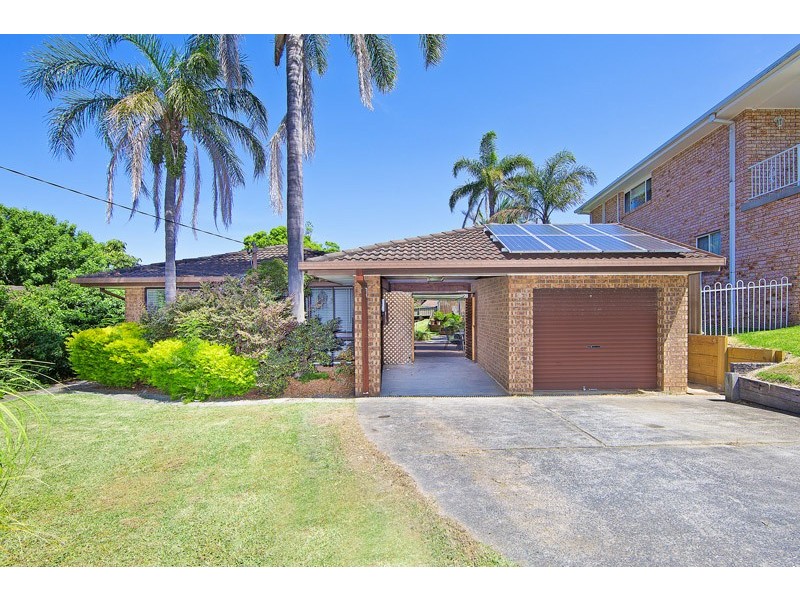 6 Mossman Avenue, Bateau Bay NSW 2261