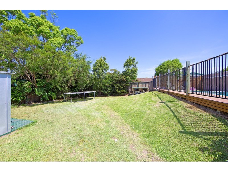 6 Mossman Avenue, Bateau Bay NSW 2261