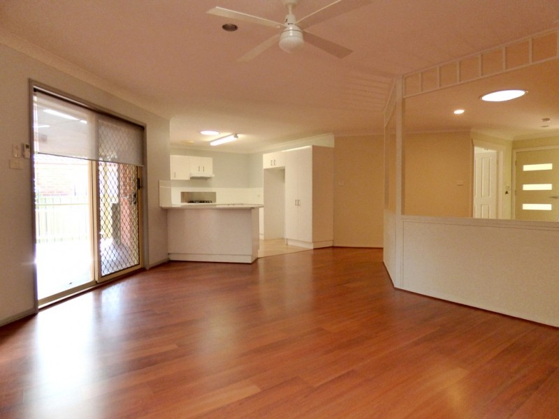 9 Molsten Avenue, Tumbi Umbi NSW 2261