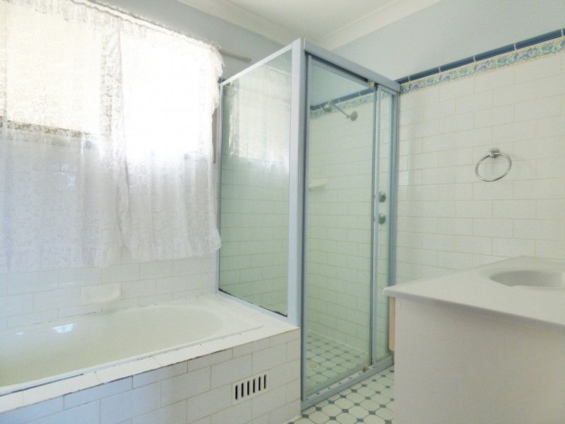 9 Macarthur Street, Killarney Vale NSW 2261