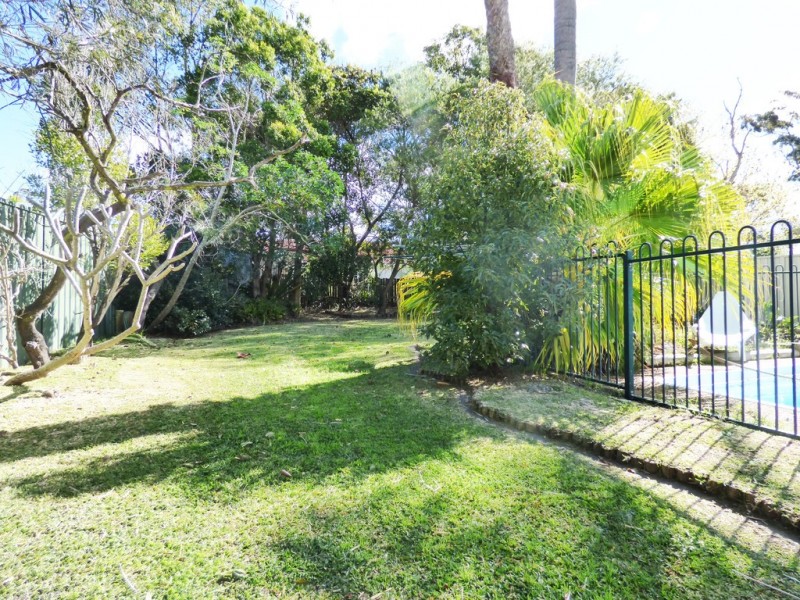 9 Macarthur Street, Killarney Vale NSW 2261
