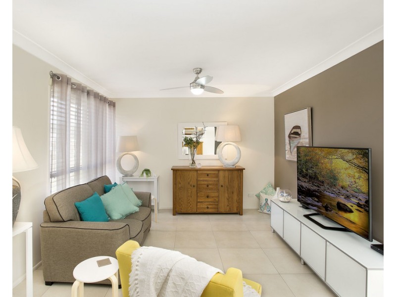 13a Cynthia Street, Bateau Bay NSW 2261