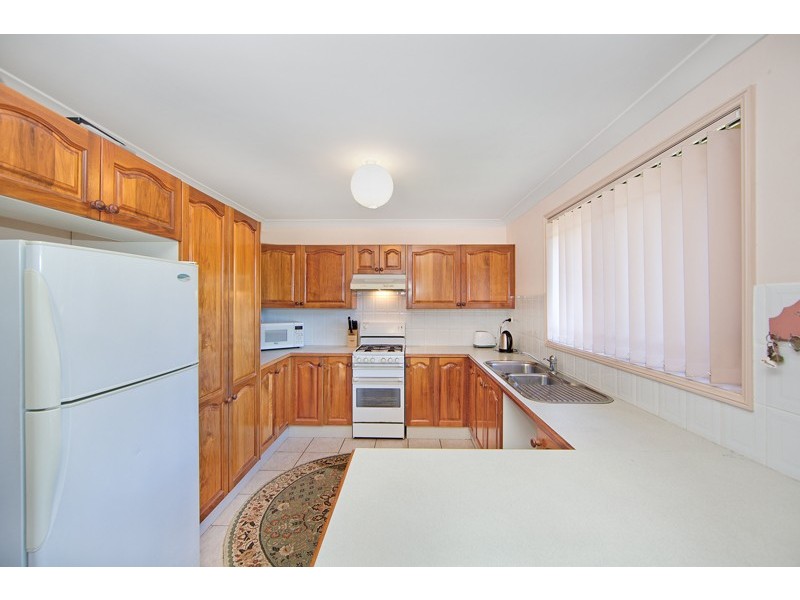 21 Sir Joseph Banks Drive, Bateau Bay NSW 2261