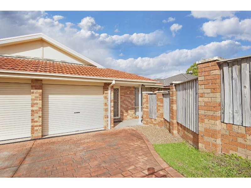 2/257 Cresthaven Avenue, Bateau Bay NSW 2261