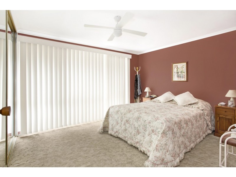 164 Cresthaven Avenue, Bateau Bay NSW 2261