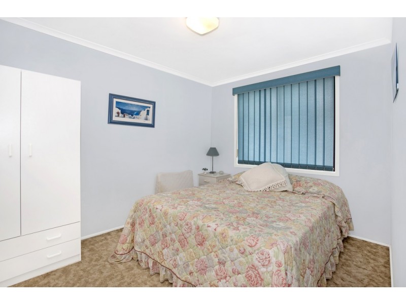 164 Cresthaven Avenue, Bateau Bay NSW 2261