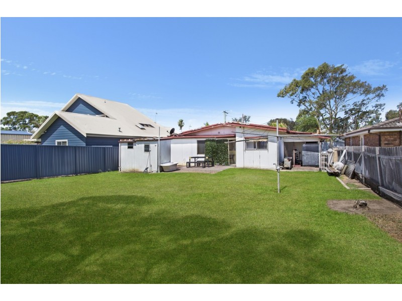 59 Dampier Boulevard, Killarney Vale NSW 2261