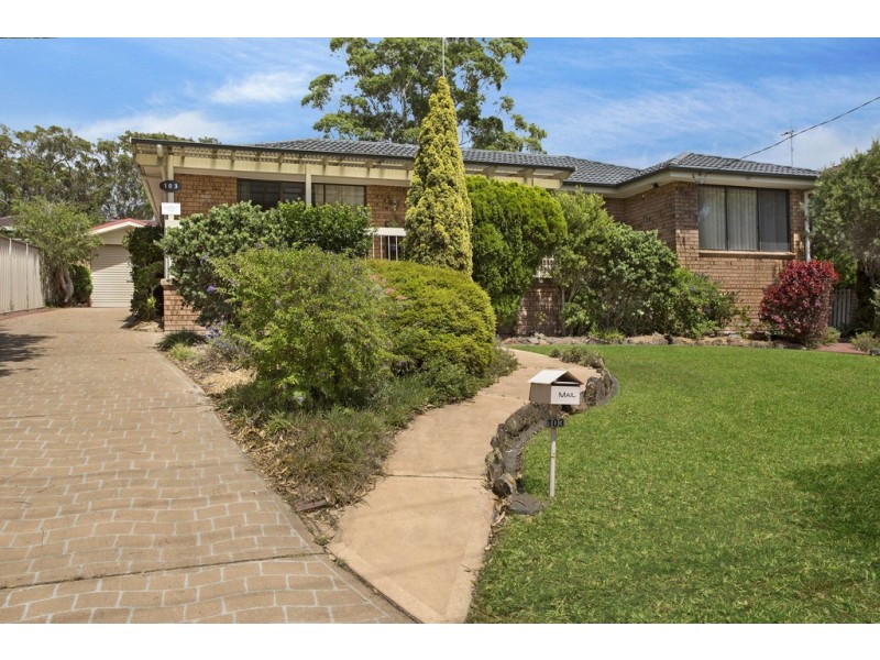 103 Cresthaven Avenue, Bateau Bay NSW 2261
