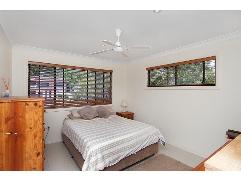 21 Sabrina Avenue, Bateau Bay NSW 2261