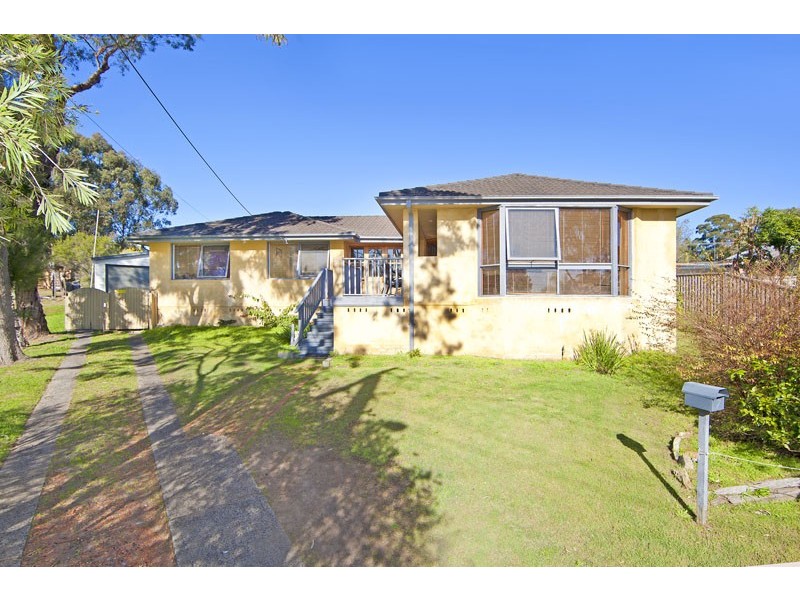 7 Banks Close, Bateau Bay NSW 2261