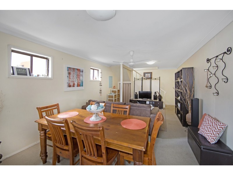 36 Rays Road, Bateau Bay NSW 2261