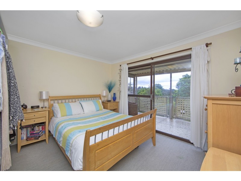 36 Rays Road, Bateau Bay NSW 2261
