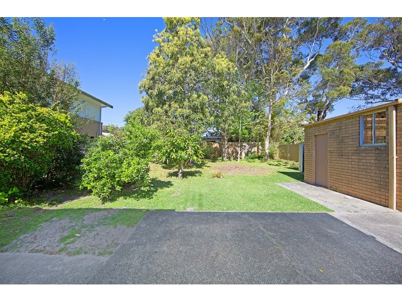 26 Bias Avenue, Bateau Bay NSW 2261