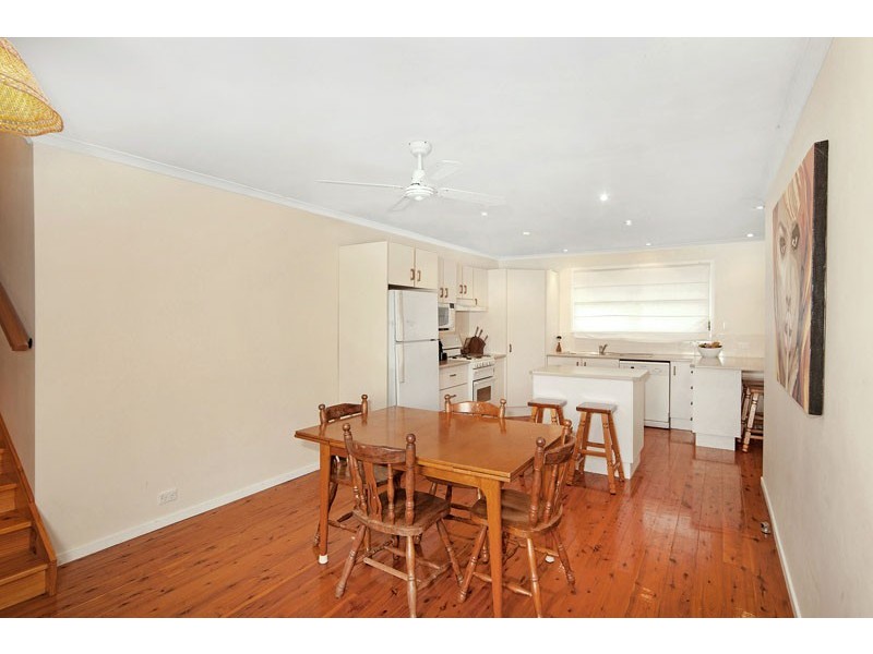 103 Seabrook Avenue, Bateau Bay NSW 2261