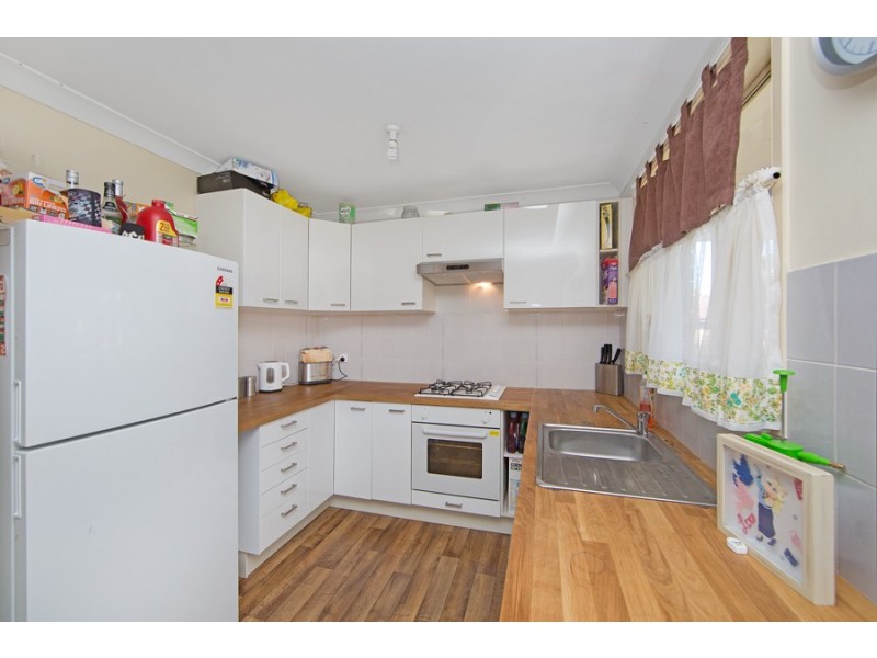 18 Debra Anne Drive, Bateau Bay NSW 2261