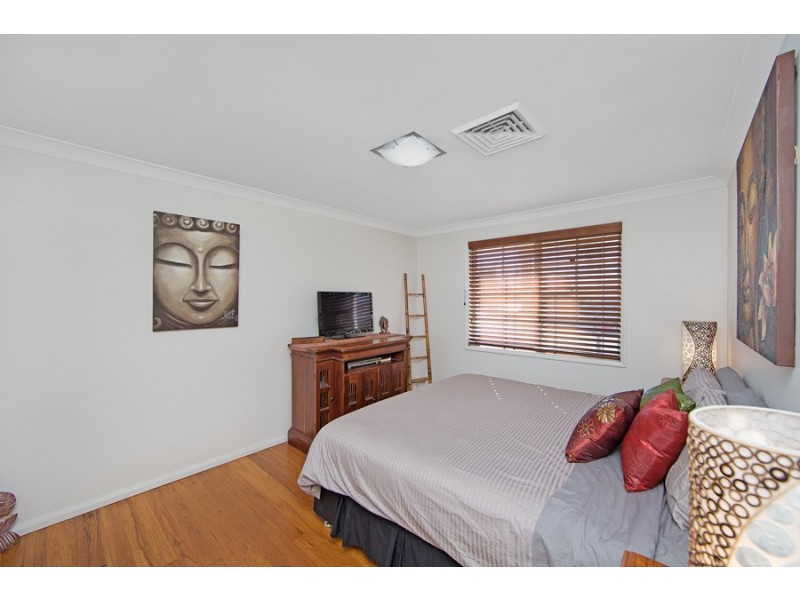 14 Barramundi Place, Bateau Bay NSW 2261