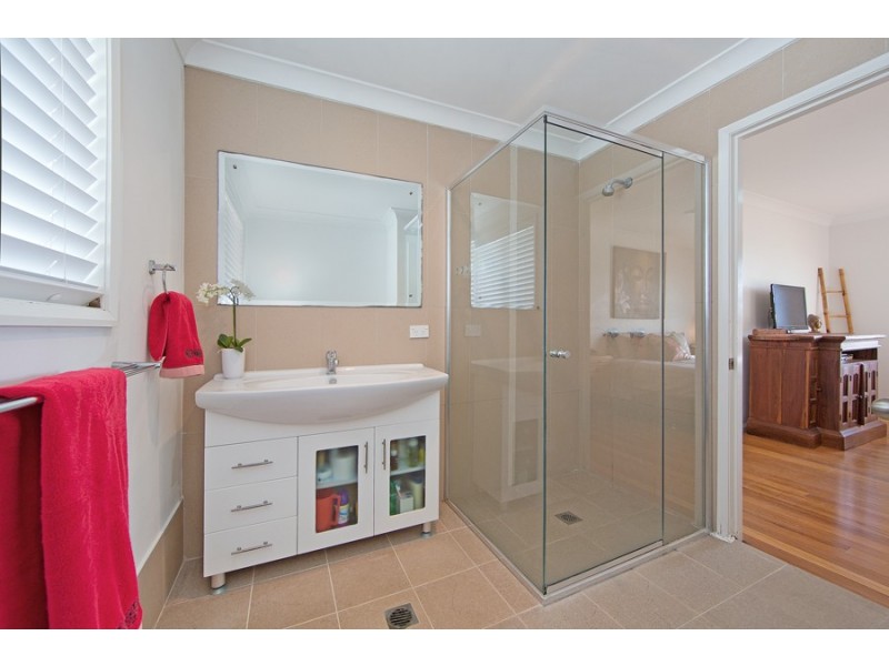 14 Barramundi Place, Bateau Bay NSW 2261